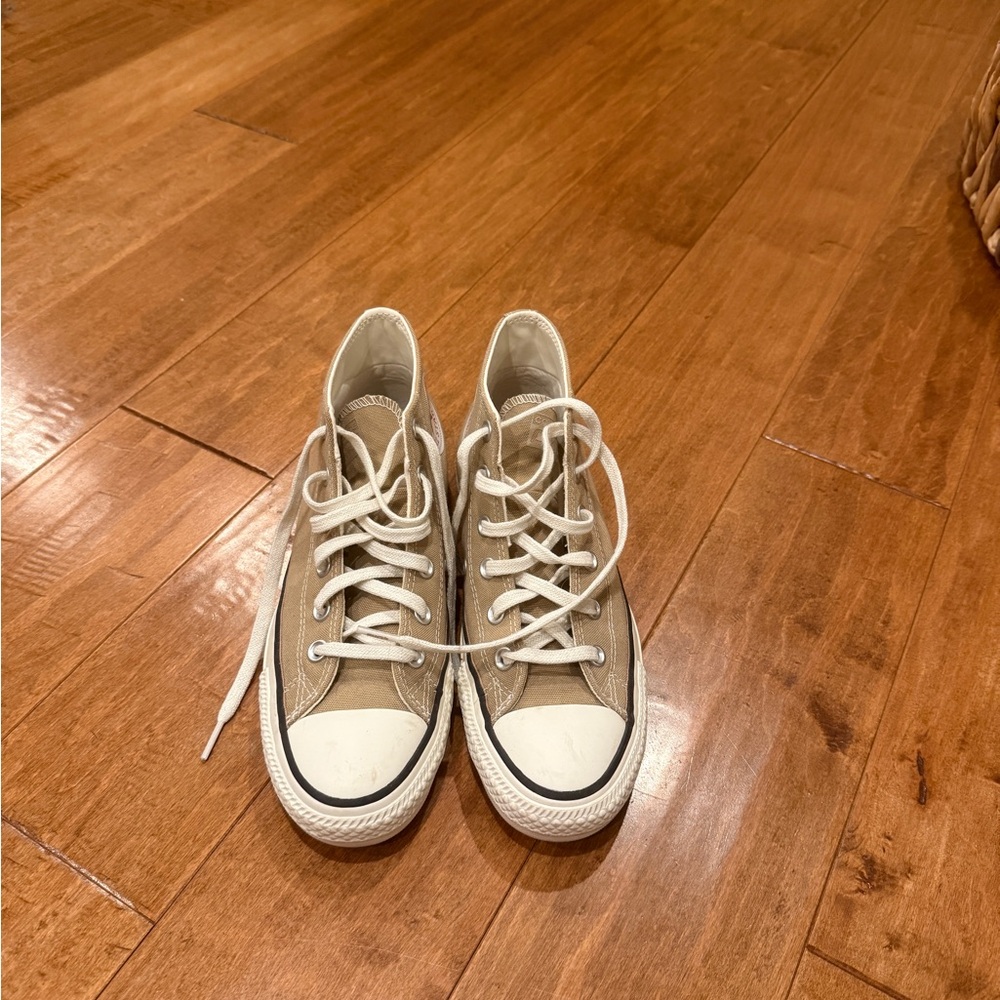 Converse High-Top Sneakers in Beige - Picture 2 of 4